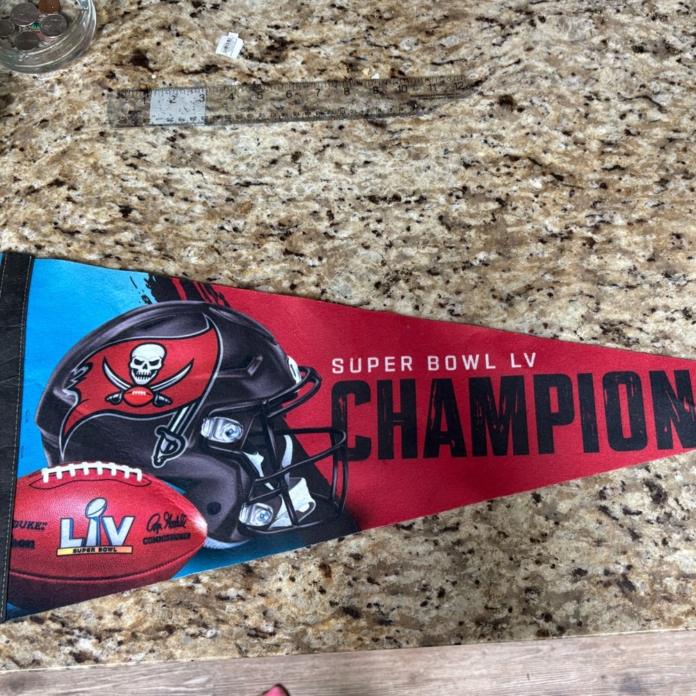 Tampa Bay Buccaneers NFL Champions Super Bowl LV Wincraft Pennant